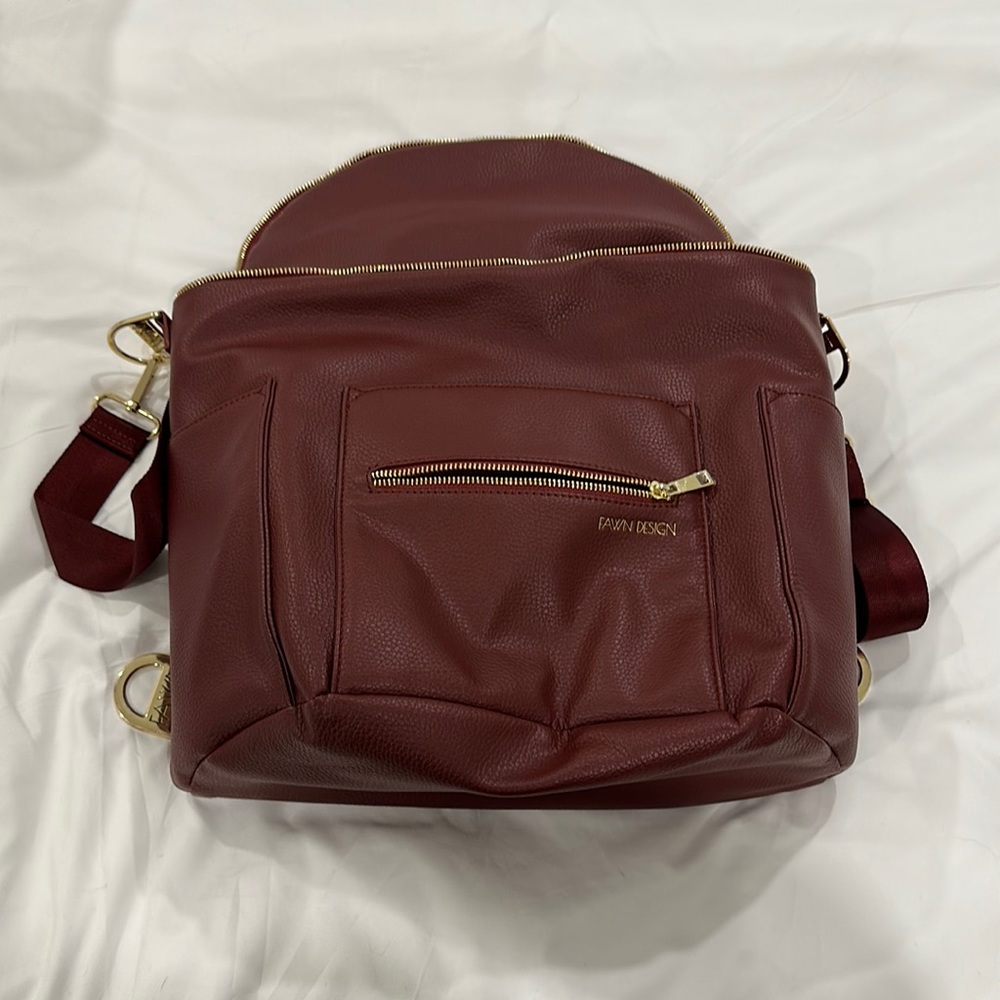 Fawn design diaper bag and stroller hooks